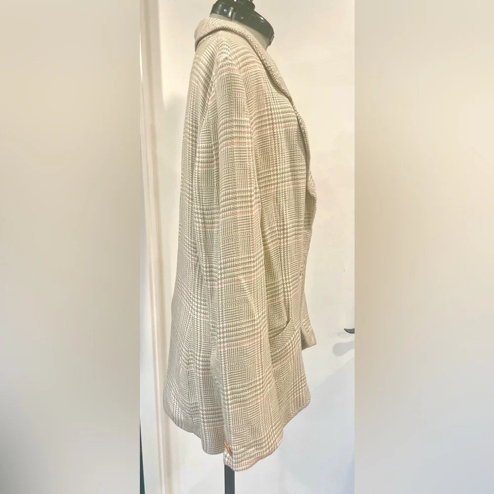 Christian Dior Vintage 80s plaid jacket & skirt, mother of pearl buttons, 8, GUC